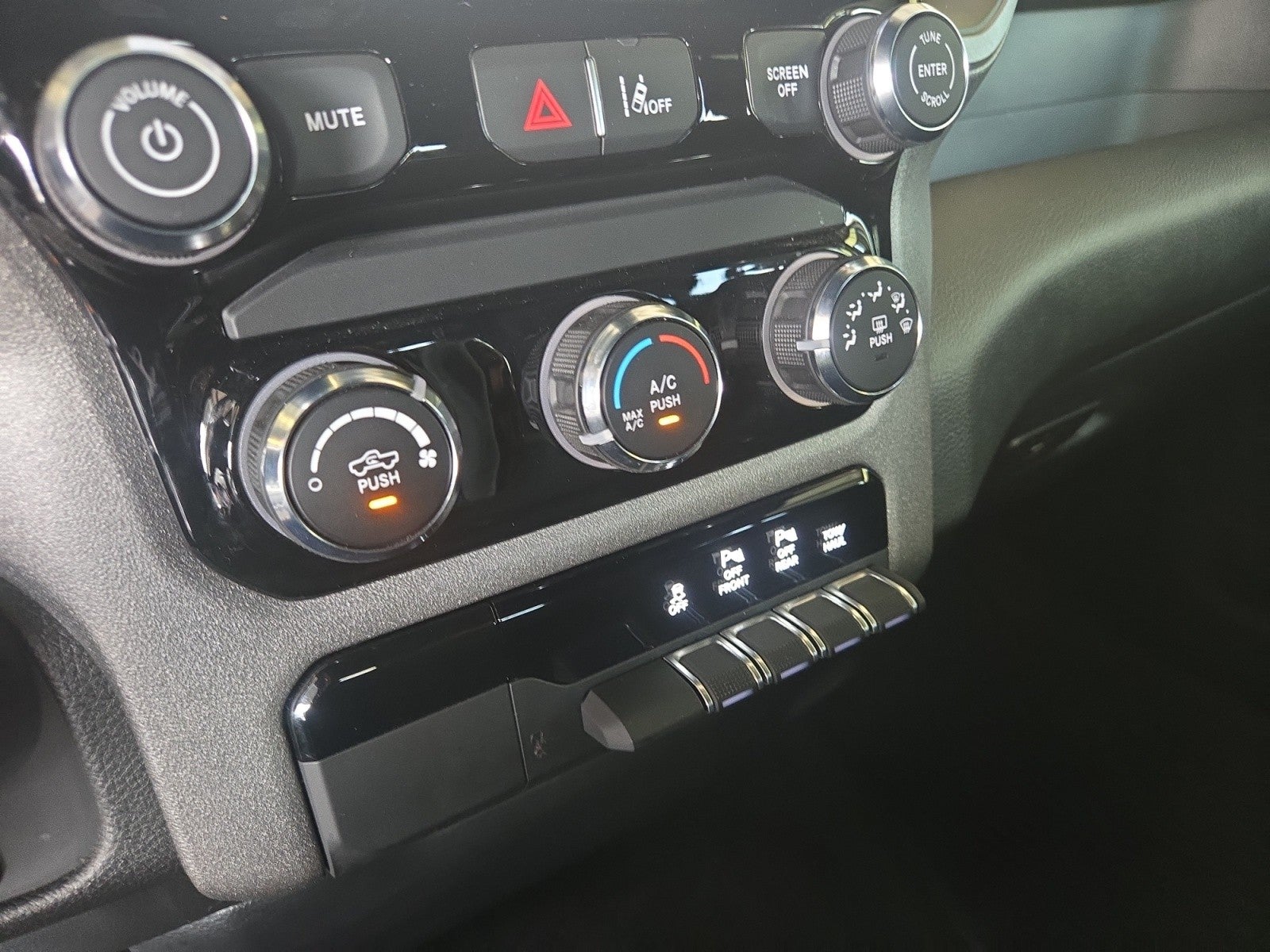 2025 RAM 1500 Warlock