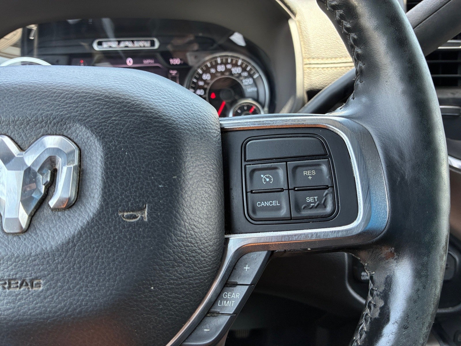 2019 RAM 2500 Laramie