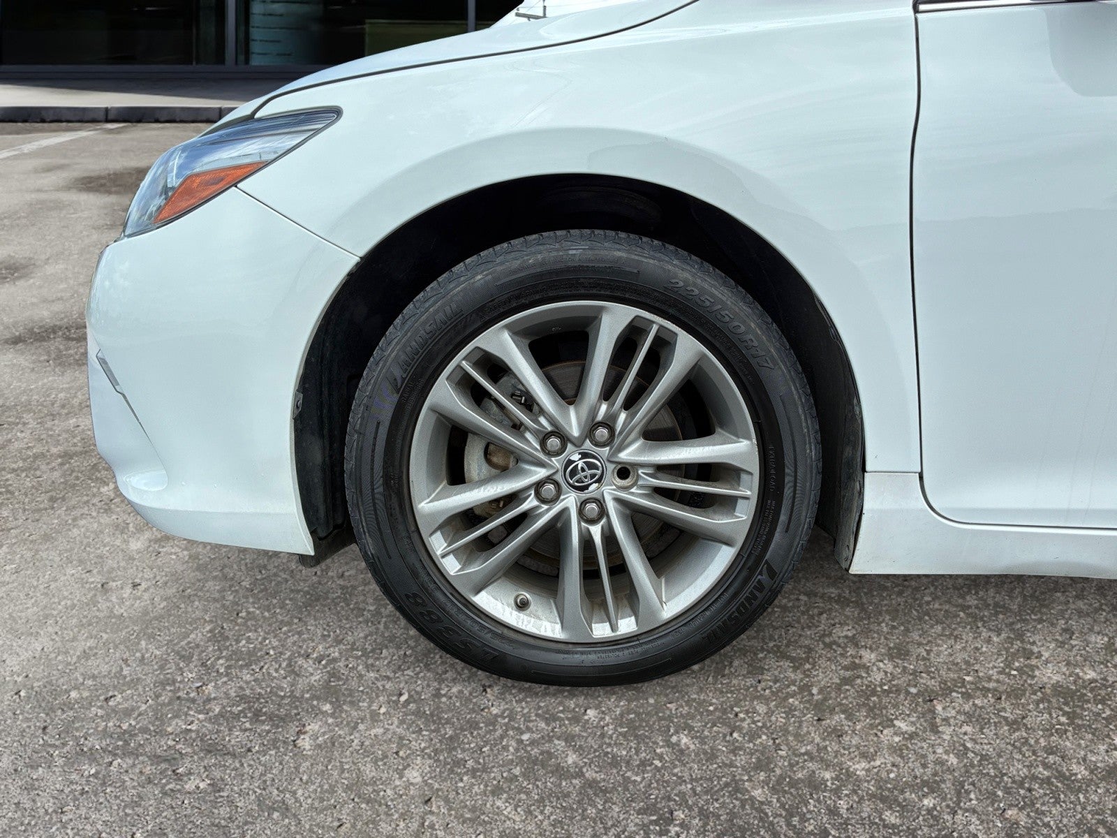2017 Toyota Camry LE