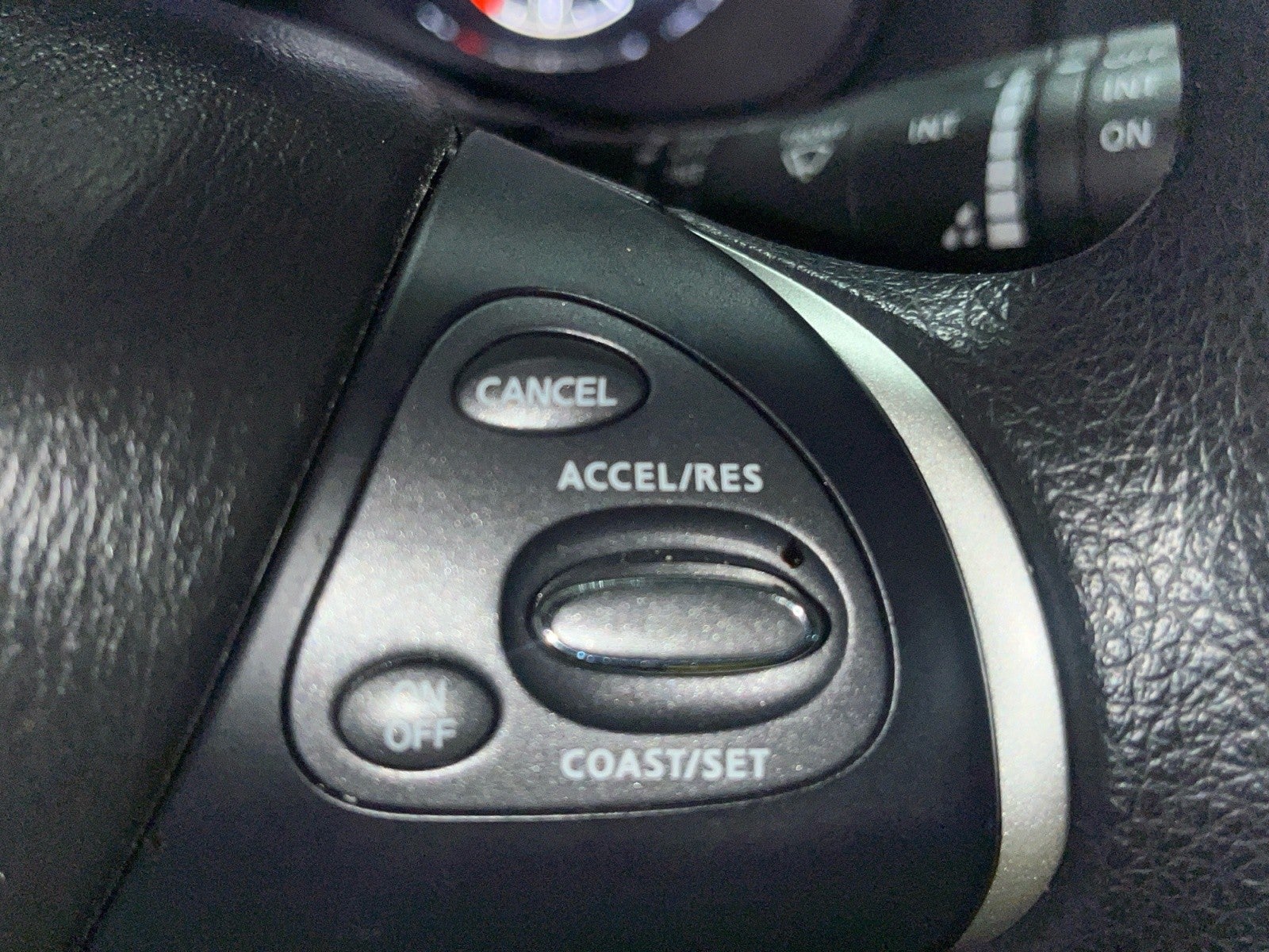 2020 Nissan Pathfinder S