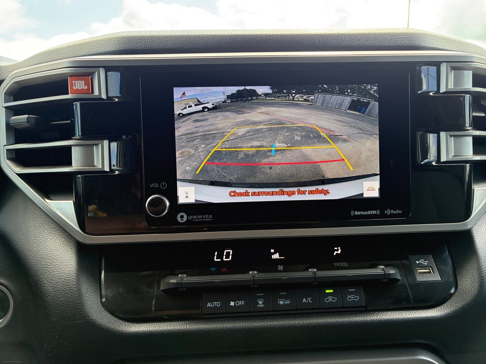 2022 Toyota Tundra 4WD SR5
