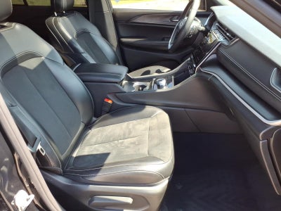 2025 Jeep Grand Cherokee Laredo X