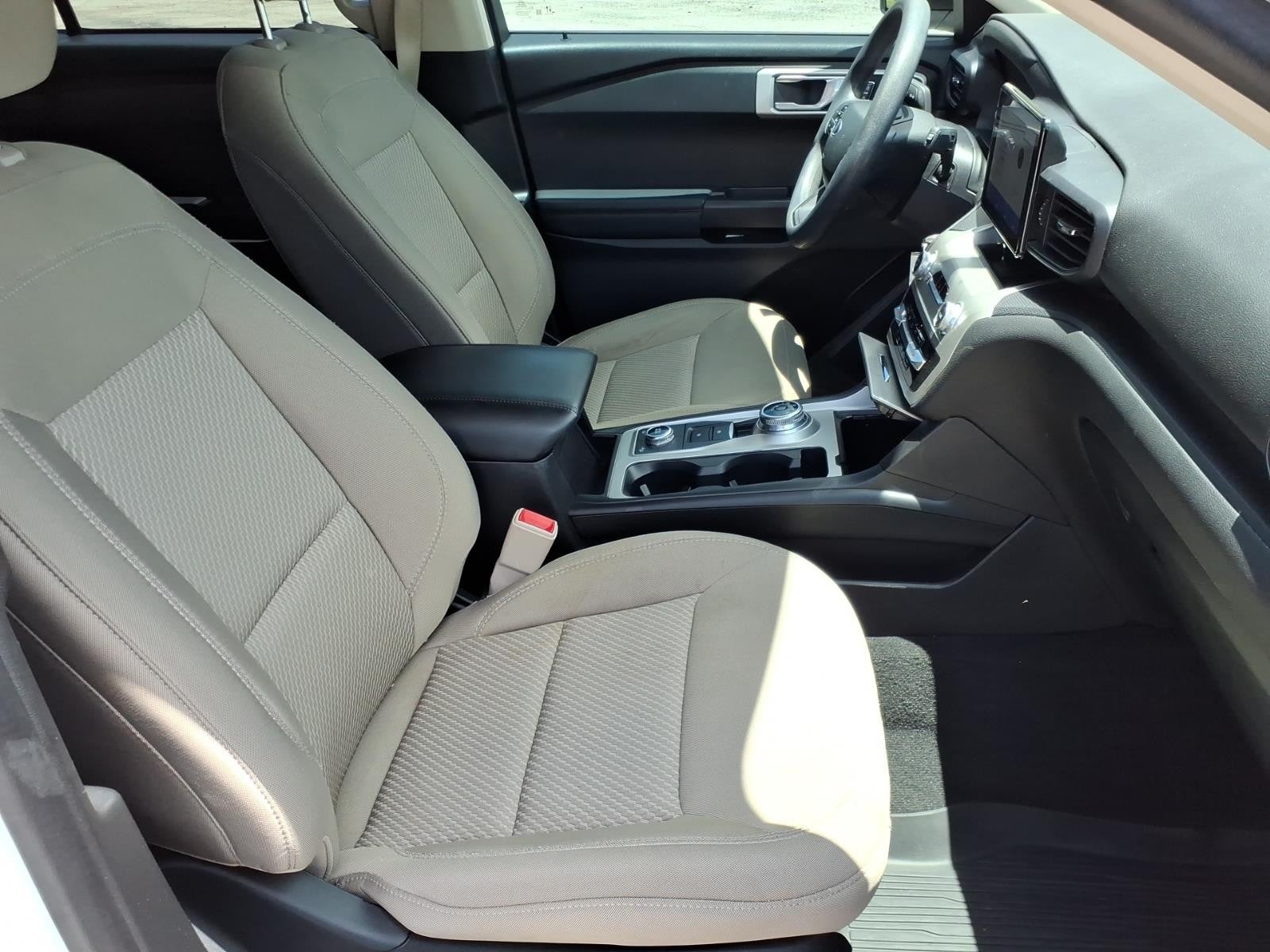 2023 Ford Explorer Base