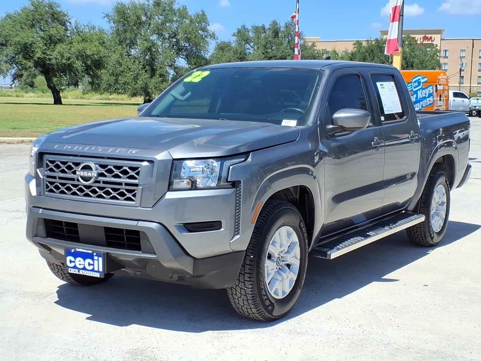 2022 Nissan Frontier SV