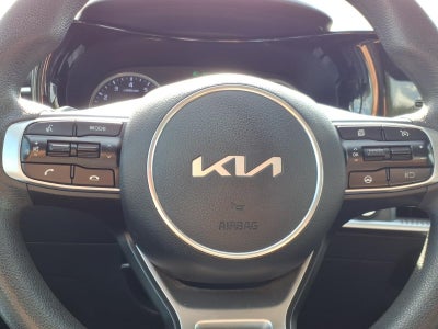 2022 Kia K5 LXS