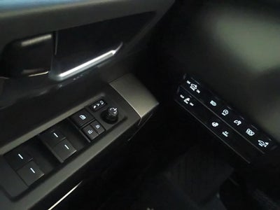 2025 Toyota Tundra 4WD Platinum