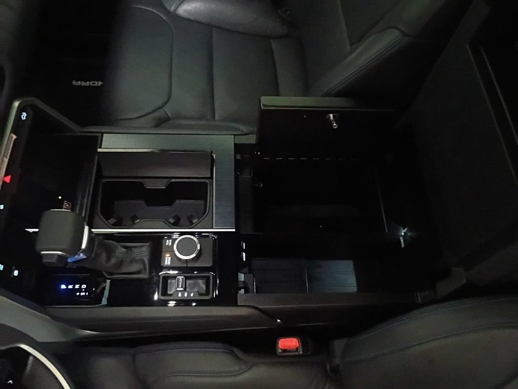 2025 Toyota Tundra 4WD Platinum