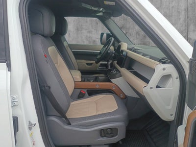 2022 Land Rover Defender X-Dynamic HSE