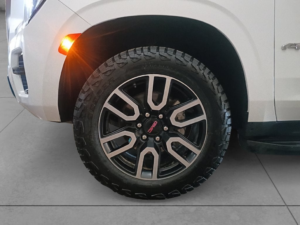 2024 GMC Yukon XL AT4
