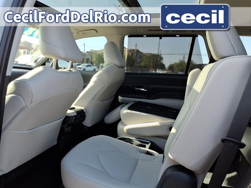 2025 Toyota Grand Highlander Platinum