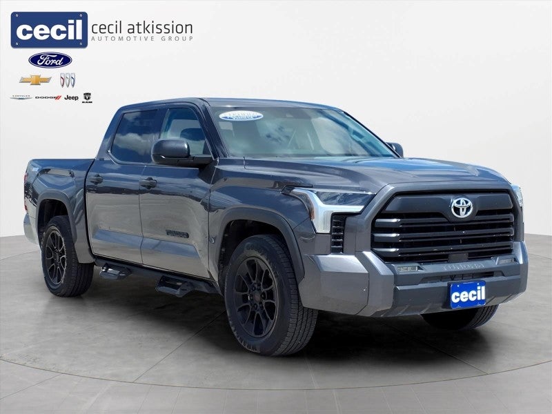 2022 Toyota Tundra 2WD SR5