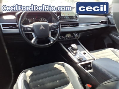 2024 Mitsubishi Outlander SE