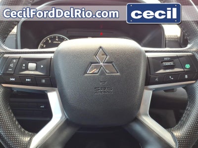 2024 Mitsubishi Outlander SE