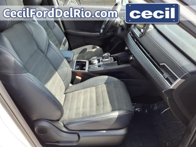 2024 Mitsubishi Outlander SE