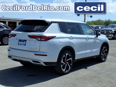 2024 Mitsubishi Outlander SE