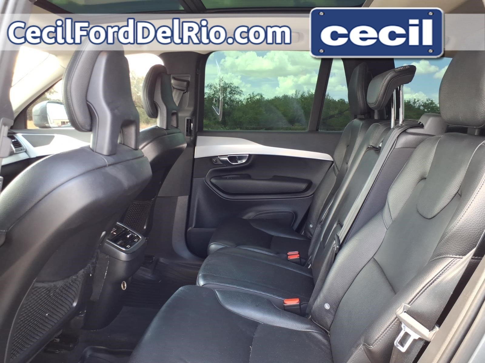 2018 Volvo XC90 Momentum