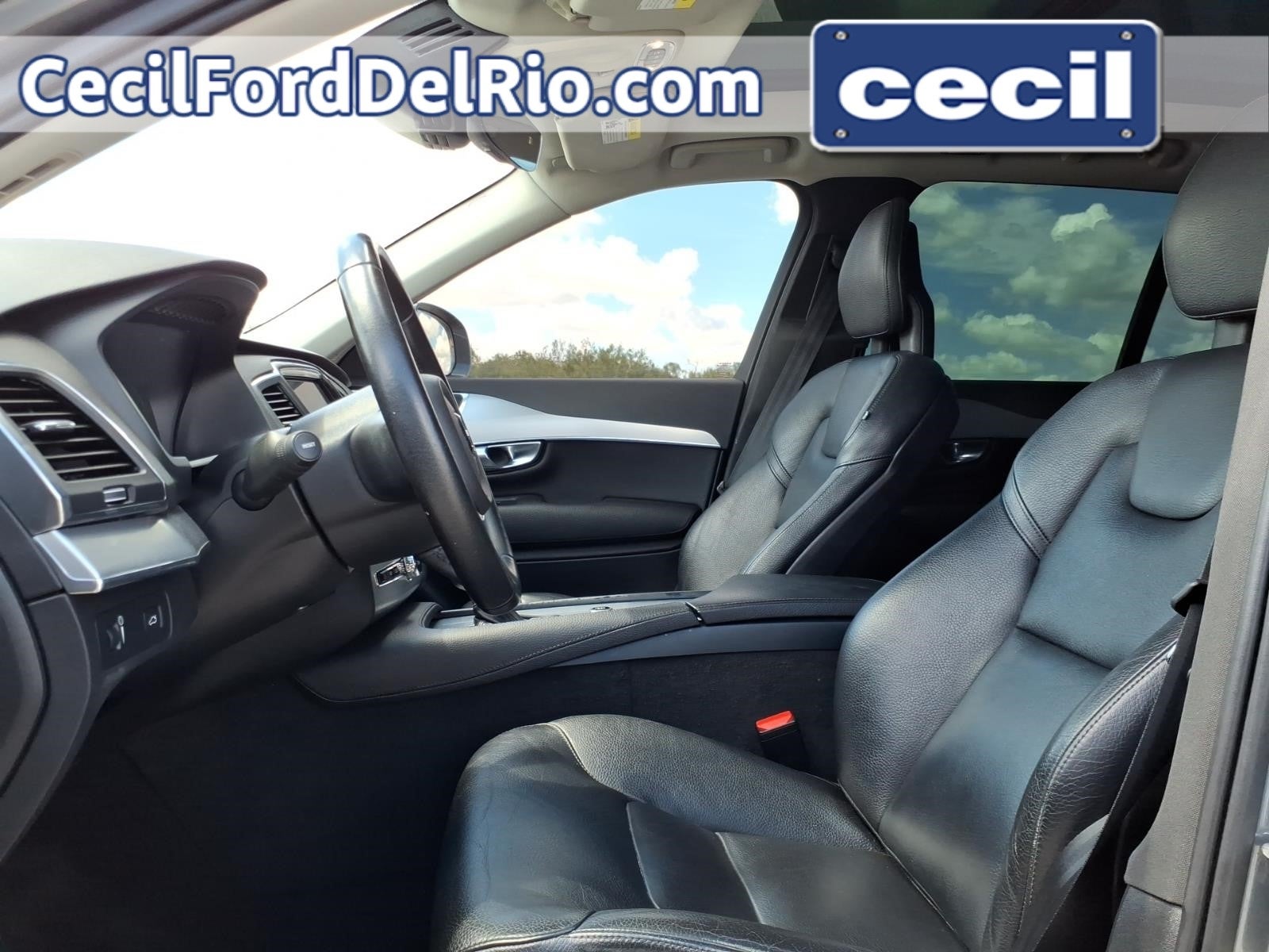 2018 Volvo XC90 Momentum