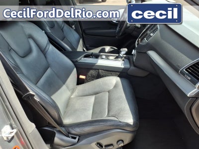 2018 Volvo XC90 Momentum