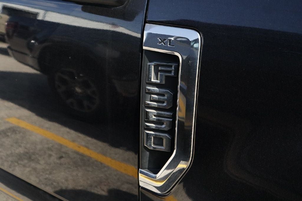 2022 Ford F-350SD XL DRW