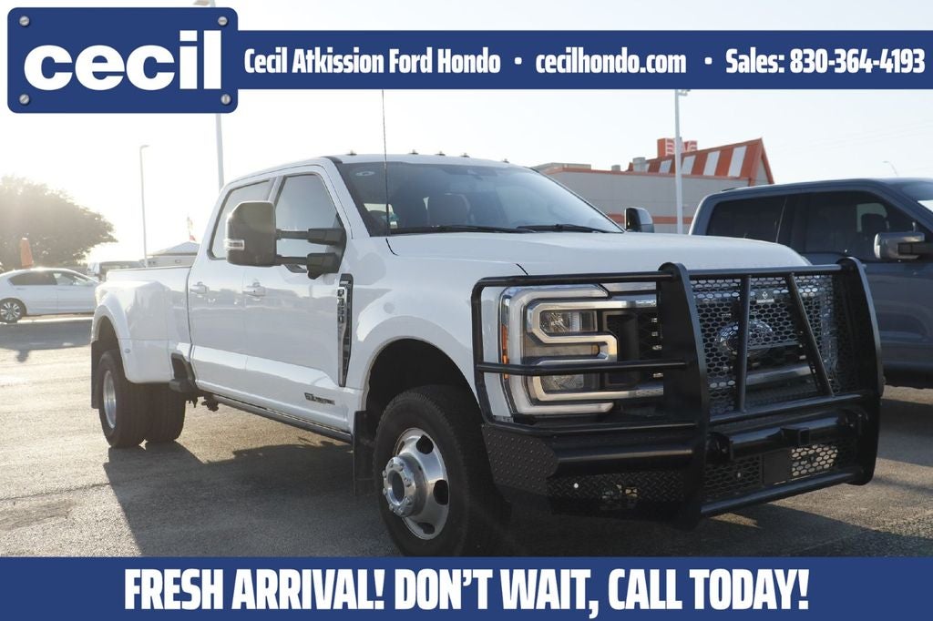 2024 Ford F-350SD Lariat DRW