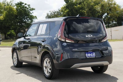 2024 Kia Soul LX